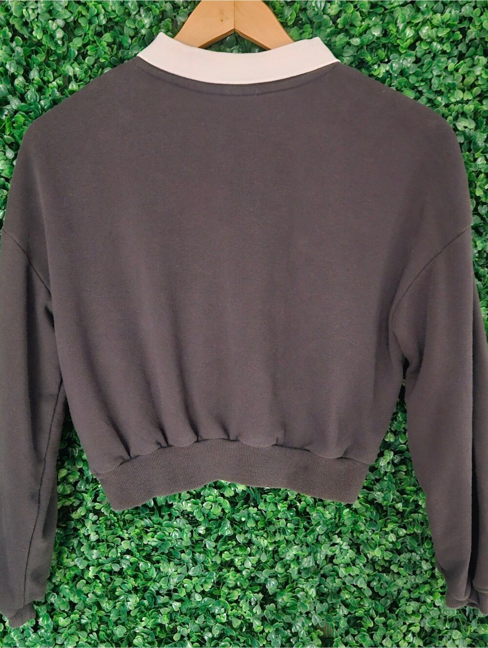 H&M Girls Collared Sweatshirt - Picture 3 of 6